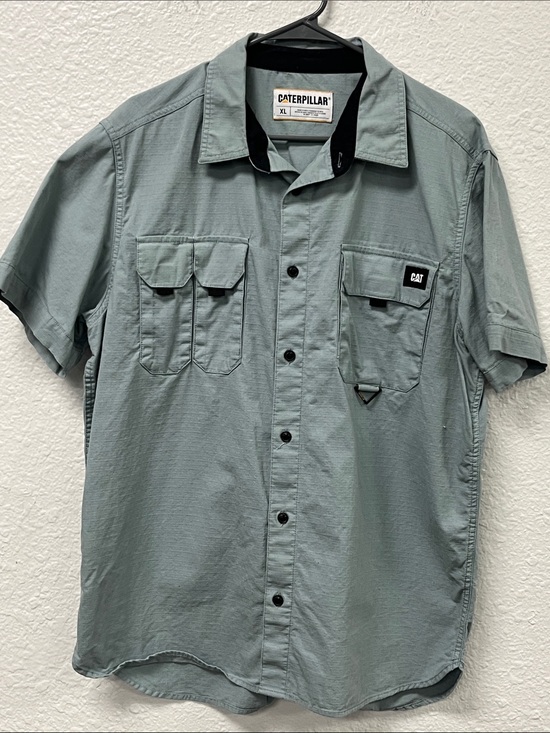 Caterpillar Gray Blue Short Sleeve Fishing Shirt
